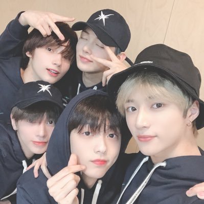 TXT03040304's profile picture. 