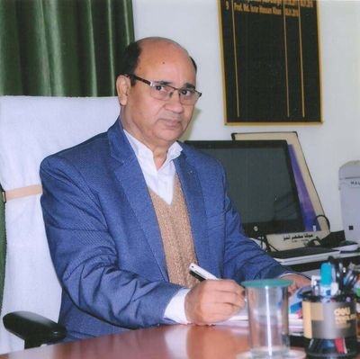 IsrarHassanKha1's profile picture. 