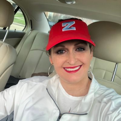 arashley11's profile picture. 