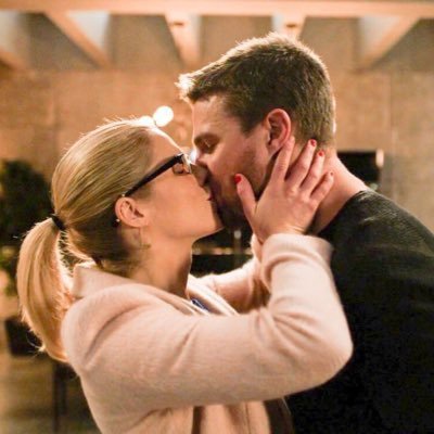 “Can I say something strange? I’m happy.” #Arrow #Olicity #FamilyMoments #DomesticOlicity #OlicityKids #Fanfiction My DM is open for prompts!