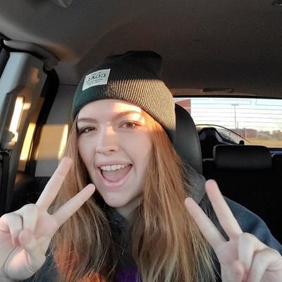 Lauren57828482's profile picture. yeah so...