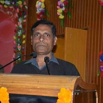 AwadhMishra9's profile picture. journalist