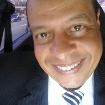 rafaelgcastroc's profile picture. Abogado - Especialista en Derecho Sucesoral, Civil y Mercantil - Apasionado del Softball