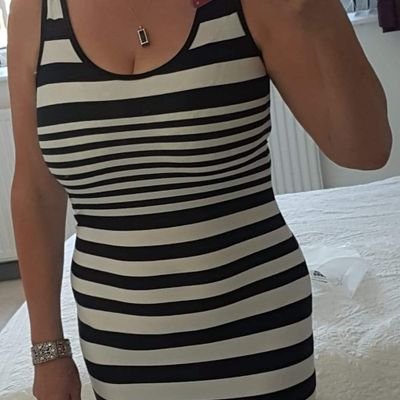 69 yr lady, needs to live a bit + too have fun, with young Men and Women, 38H breasts. DM,s open I always try to reply don't be shy. follow to be followed #gilf