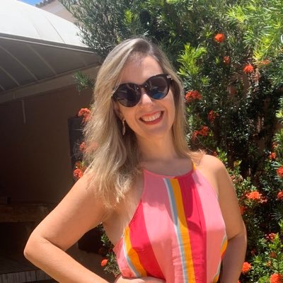 carolzcosta's profile picture. Jornalista. Proprietária da empresa COMUNITÀ Conteúdo Digital.