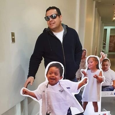 Humbert81792392's profile picture. bipo y luna