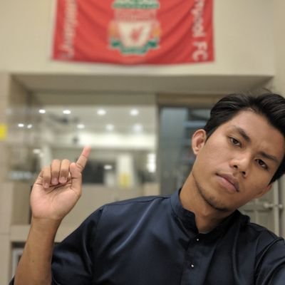 notevenrafiq's profile picture. TMI