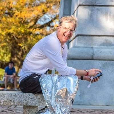 Reformed Cardiac surgeon, now healthcare executive leader. #runner #doglover. Fitness, healthcare and leadership news. All viewpoints are my own. š