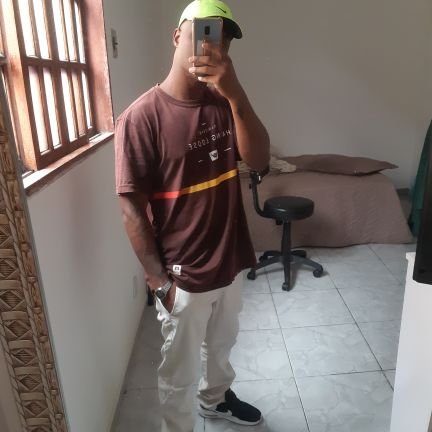 Brendon84708431's profile picture. eu mrm