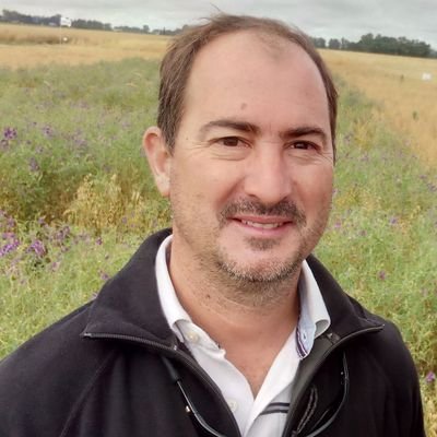 Padre, Ingeniero Agrónomo y  muy buen yerno.
Fundador de Ingeniiagro @agroingenii