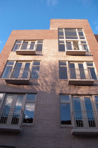 A profile for the neighbors of 315, 317, 319, 321, 323 Greene Avenue