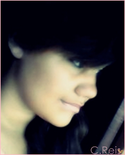 CarollzinhaReis's profile picture. 