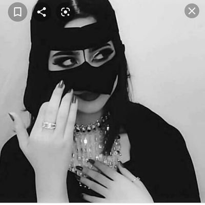 @jo1m5 حبيبة قلبي 

‏شـامـخـة مـثــل الـثـريـا بالـسـمـا من شموخ اهلي توارثت الشموخ رافعيـن الــراس حامـيـن الحـمـا مامشـيـنـا للـمـذلـة والــرضــوخ
