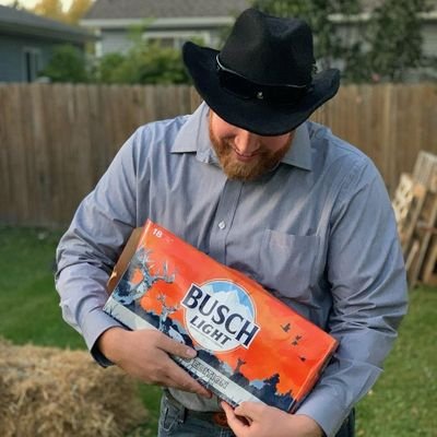 buschlight4life's profile picture. just here living, drinking Busch light