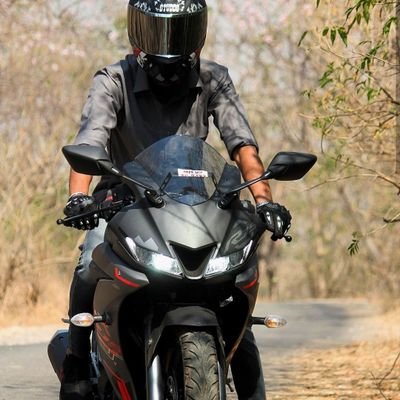 ipqTJQqaIF9atgh's profile picture. 