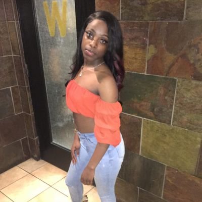 MBRAZY25's profile picture. Unbothered🥴❣️ ♌