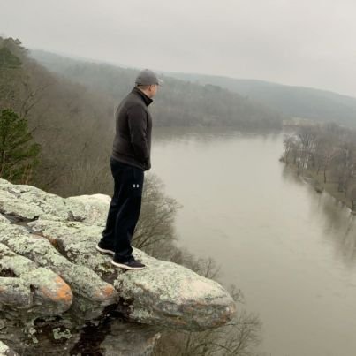 cagates51's profile picture. 