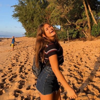 charlottekelse1's profile picture. 