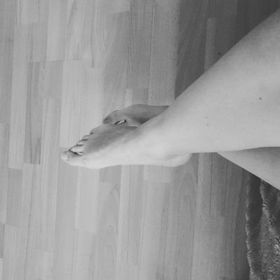 feet love