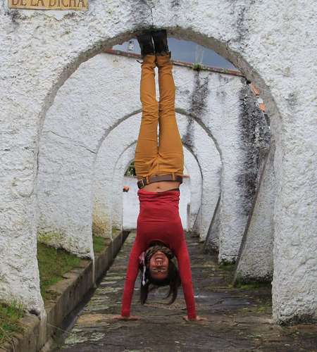 Yogacolombia's profile picture. 