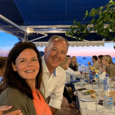 KerrKL's profile picture. Proud Husband, Father, coffee & tea enthusiast, and a worldwide Financial Services, Payments Strategy Account Executive