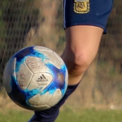 Somos fotógrafxs dedicadxs a cubrir y vivir fútbol femenino.
https://t.co/zW4Ky8xan9