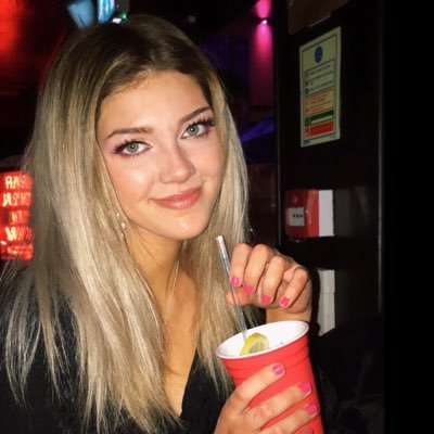 ClaudiaMeacock's profile picture. 