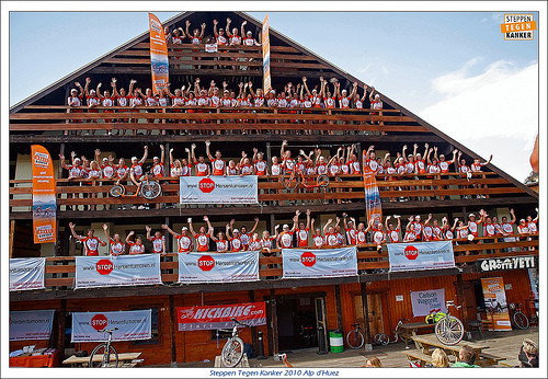 Hou je van hard- of gewoon lopen en vind je dat (kinder)kanker z.s.m de wereld uit moet? Volg ons dan. Momenteel werven we lopers voor http://t.co/cD4baf7hxR