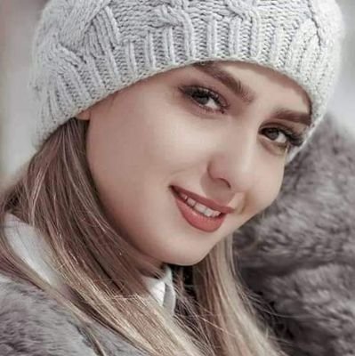 لا خير في شعور لا يخالطهُ الأمآن مهما بدا جميلاً .