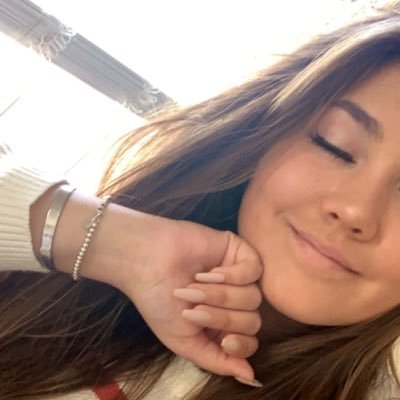 samday544's profile picture. Probably eating a burrito in bed | Auburn 2020 | Auburn IHSA Equestrian Travel Chair