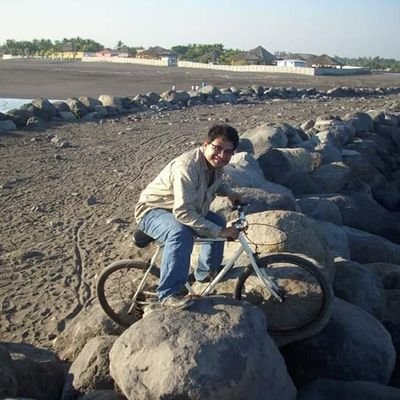 HenryMazza7's profile picture. vive  hoy   y  olvida el pasado  que  el futuro  llegara xq llegara