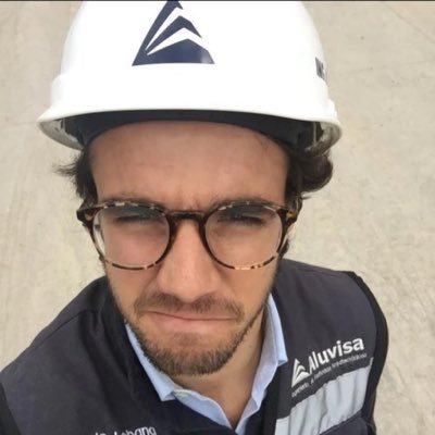 Ingeniero Industrial, Constructor, con ganas de emprender algo nuevo cada año. Futbolero y corredor. 42.195km x 4. @aluvisa @aicalum