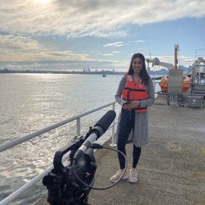 Aspiring Broadcast Journalist Check out my personal training page 💪🏽https://t.co/ut5dmHXzfk