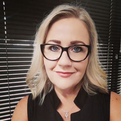 maritzamatilda's profile picture. Mother.Wife.Careerwoman.Addicted to reading.