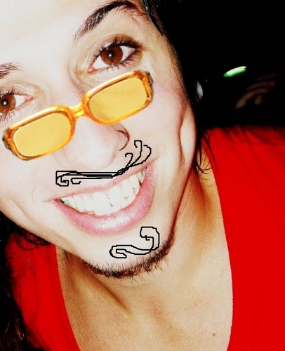 since 01/09/2010 .
Renne segue aqui desde o dia 22/09/10 *-*