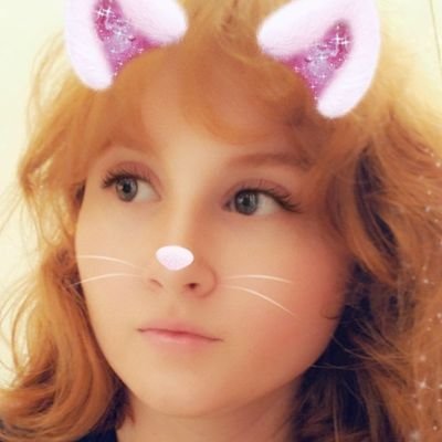 Emiwillgoplaces's profile picture. 