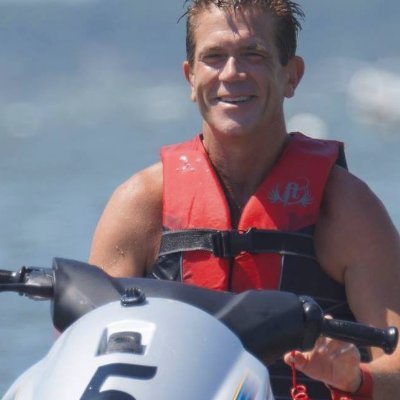 MKConnolly_FL's profile picture. Recognized Executive, Global Speaker, Published Writer and Adventurer. Specializing in digital data storage, diving, cosmos....and happiness :)