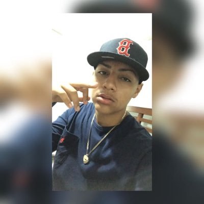 si no te gusta lo que pongo arranca pal carajo 😅😘