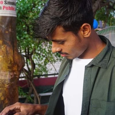 r_n_c0ol_7
NITian...🎓🎓
Athlete...🏃🏃
Weightlifter...🏋️🏋️
Paswan..😎