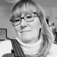 Sue Bleazard (@idlesue) 's Twitter Profile