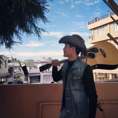 TekarembaLongc1's profile picture. Student | Love to Write quotes.
email:longchartekaremba@gmail.com