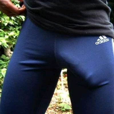 Arui80505986's profile picture. divertido