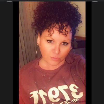 Always a Mother 1st to my 3 ❤️s ♏️SCORPIO♏️ To know better, is to do better ✌️ & ❤️ #VFL 🍊🏈🧡