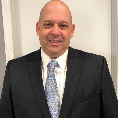 LeeAraoz's profile picture. Director of Technology, Ret./Instructional Technology Coach/Online Course Provider/Speaker/Author/Remote Learning Specialist - ALWAYS thinking of a BETTER way!