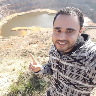 zelakioui's profile picture. Good software engineer think beyond the code.