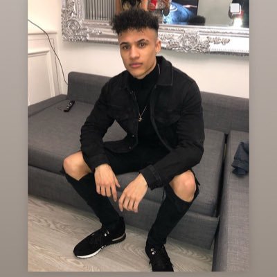 _Reon21's profile picture. Just trying to become a stupendous confectionary