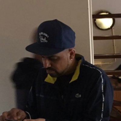 bruh_m4n's profile picture. 