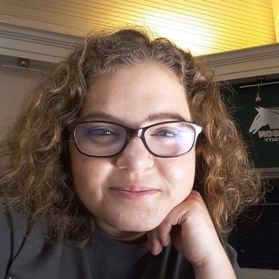 oliviaclarinet's profile picture. i'm really bad with bios...that's probably why i studied chemistry // she/her