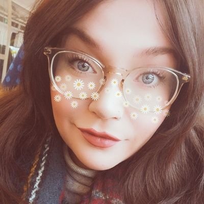 Vulpixen's profile picture. I like what I like.. Writer, Photographer, Film lover.. //KylaCalvertPhotography\\