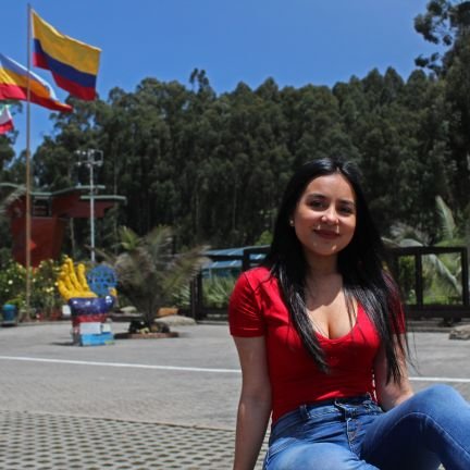 1Laura_Mora0's profile picture. •Comunicadora social
•Periodista
•Feminista